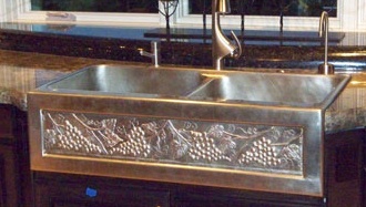 Elite Bath - Bronze Chameleon DBFS40 40" Double Bowl Farmhouse Kitchen Sink - Includes Art Panel Elite Bath - Bronze Chameleon DBFS40 40" Double Bowl Farmhouse Kitchen Sink - Includes Art Panel