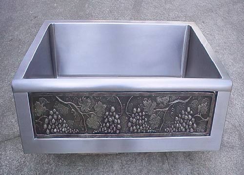 Elite Bath SFS30 Stainless Steel Chameleon Farmhouse Kitchen Sink - Includes Art Panel Elite Bath SFS30 Stainless Steel Chameleon Farmhouse Kitchen Sink - Includes Art Panel